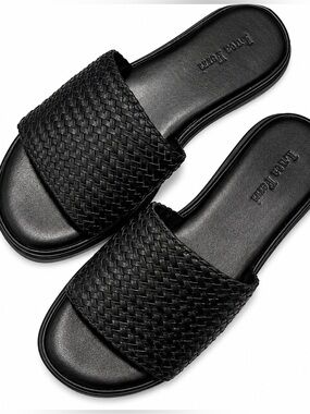 NWOT Luca Ferri Slide Sandals
